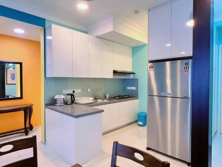 Homely 2br Heritage D'sara @ Link To Mrt, Near Thomson Hospital & Hospital Apartment *